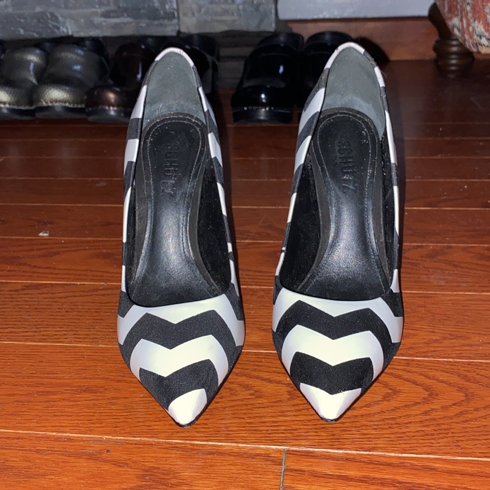 Schutz chevron heels black & white - Picture 9 of 13